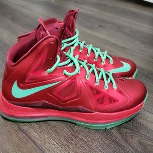 Lebron 10 Christmas
